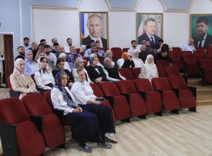 День чеченского языка отметили в Минфине ЧР