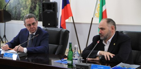 Как ключевая ставка влияет на экономику: в Грозном прошла коммуникационная сессия Банка России