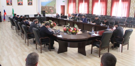 Вопрос достижения необходимого уровня платежной дисциплины обсудили в Минфине ЧР