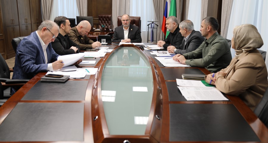 В Минфине Чеченской Республики обсудили вопросы тарифного регулирования в электросетевом комплексе